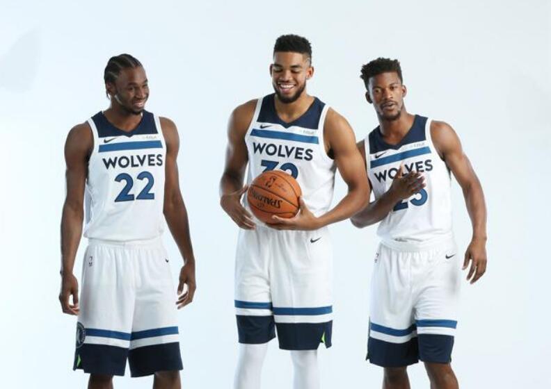 马祖拉谈塔图姆本赛季能否复出：一切取决于他自己（马祖拉：塔图姆本赛季能否复出取决于他自己）