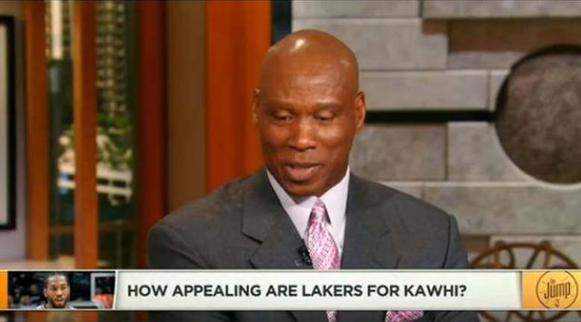 中超球队2025亚冠总结：申花海港蓉城排名积分榜后三位，国安垫底（2025亚冠中超表现：申花、海港、蓉城包揽倒数三名，国安垫底收官）