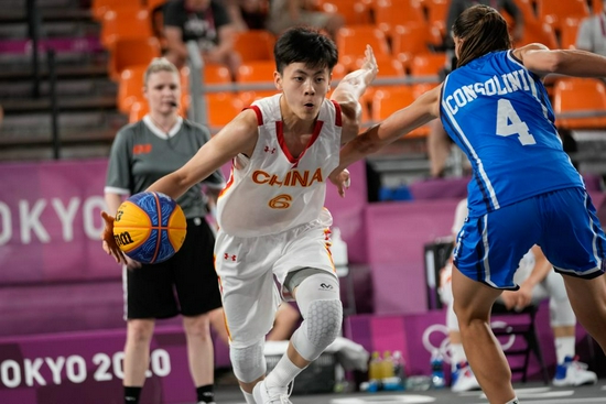 AC米兰中场拉比奥在接受《米兰体育报》采访时谈到...（拉比奥接受《米兰体育报》专访：AC米兰中场谈及……）