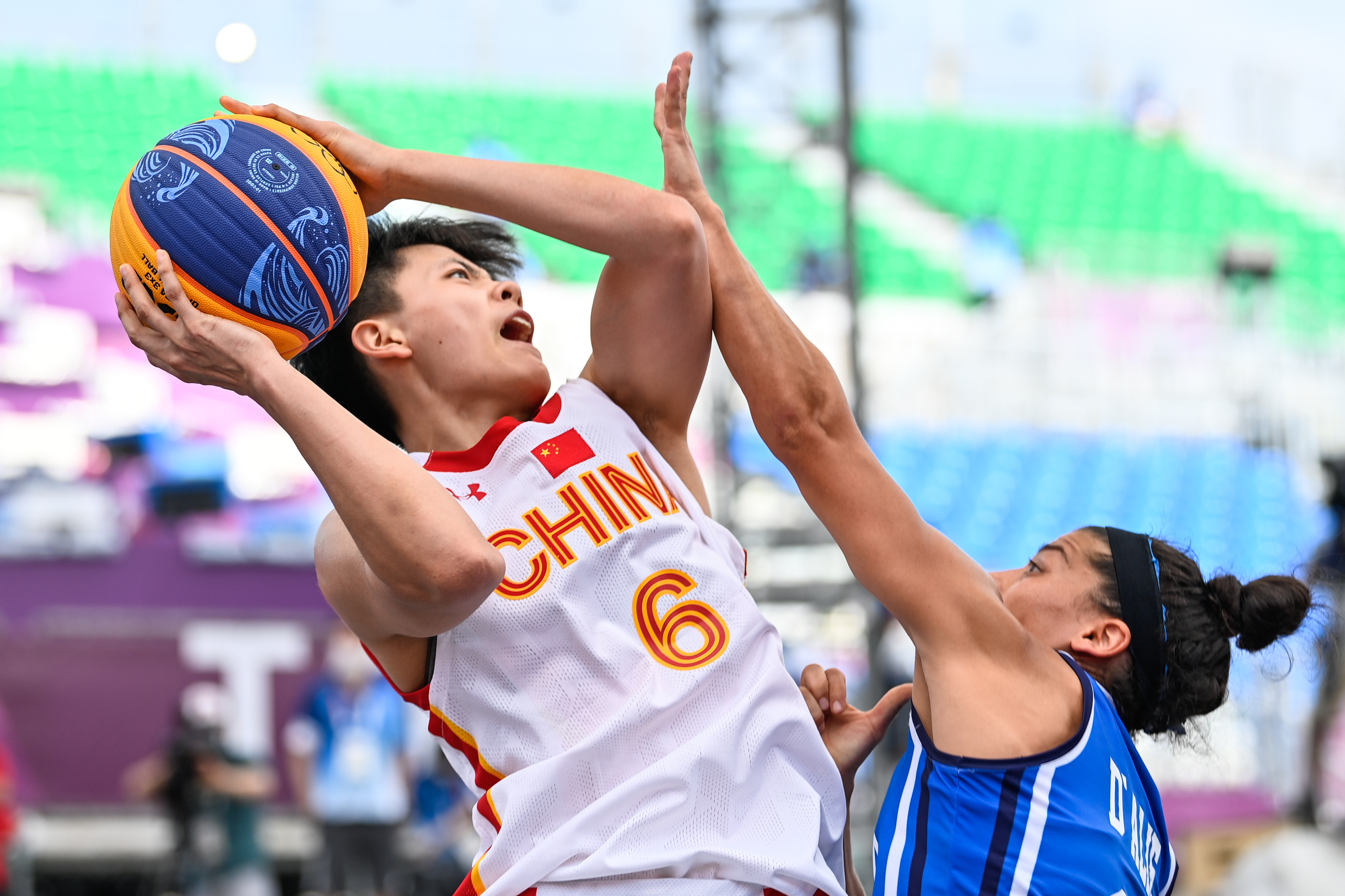 看数据你不信，看比赛你服（数据难服众，比赛能服人）