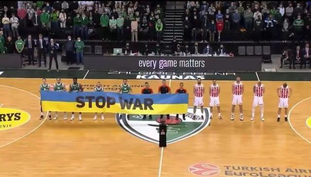 尤文战乌迪内斯大名单：伊尔迪兹领衔，弗拉霍维奇、佩林缺阵（尤文对阵乌迪内斯名单出炉：伊尔迪兹领衔，弗拉霍维奇、佩林缺席）