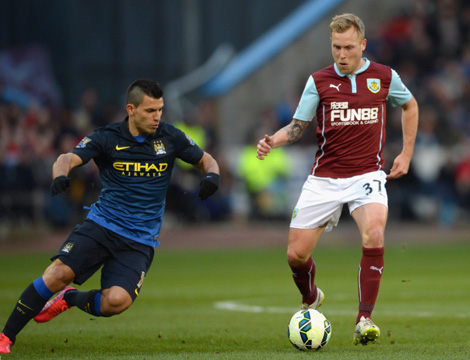 中超第29轮观众人数：成都蓉城主场41242人居首，场均26369人